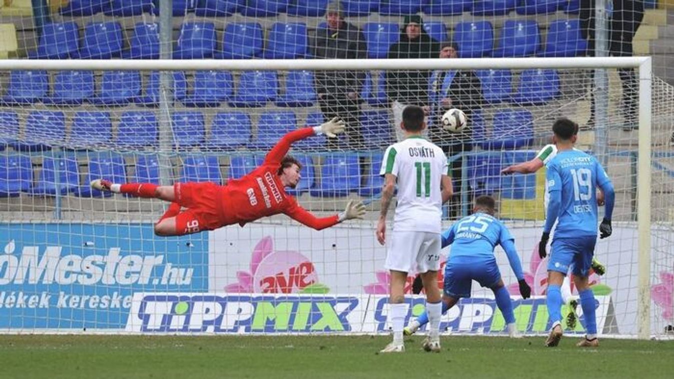 Mi történhetett? – bementek az öltözőbe, majd pár perccel később rájuk sem lehetett ismerni