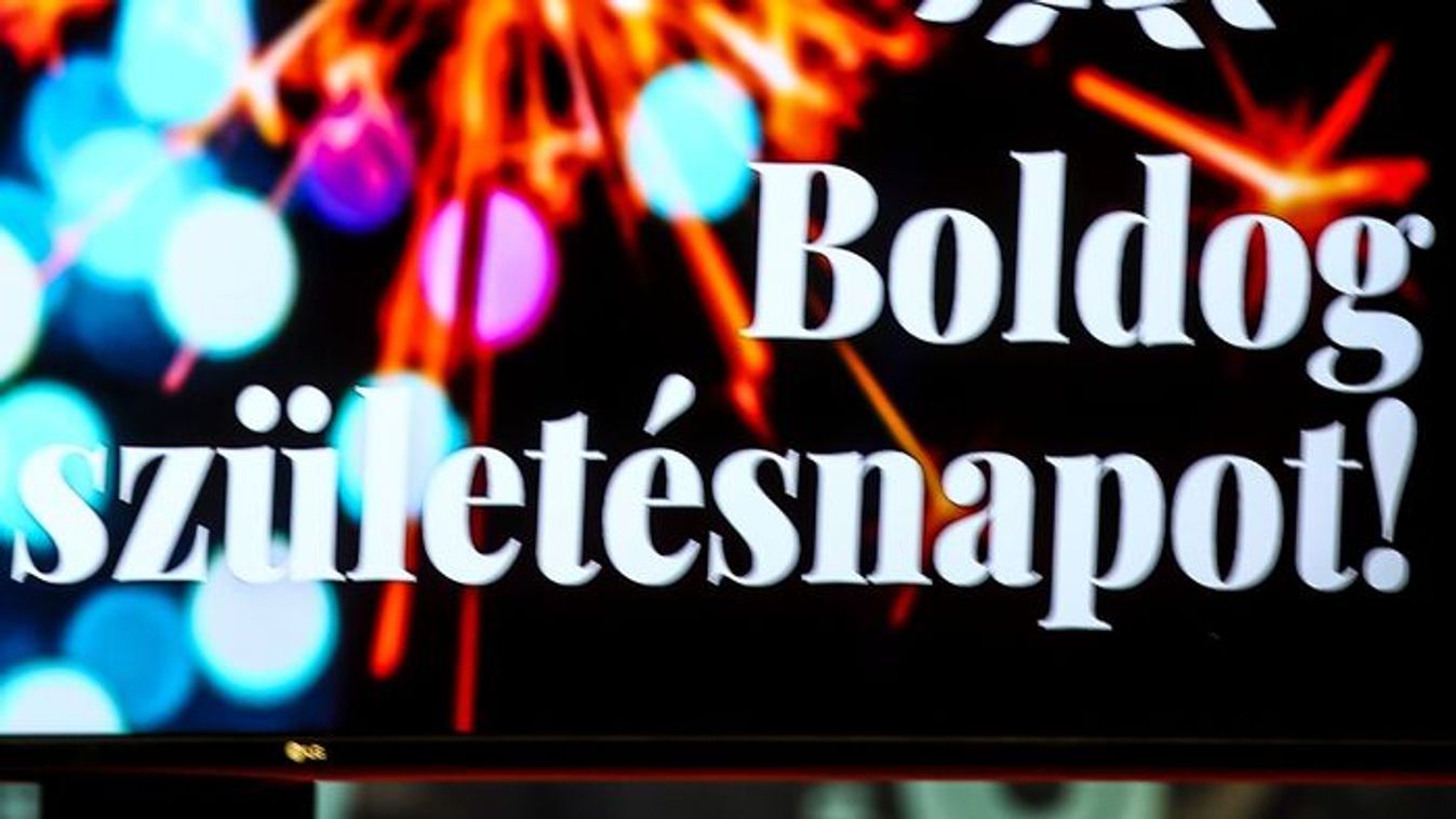 Isten éltesse a legendát erőben, egészségben!