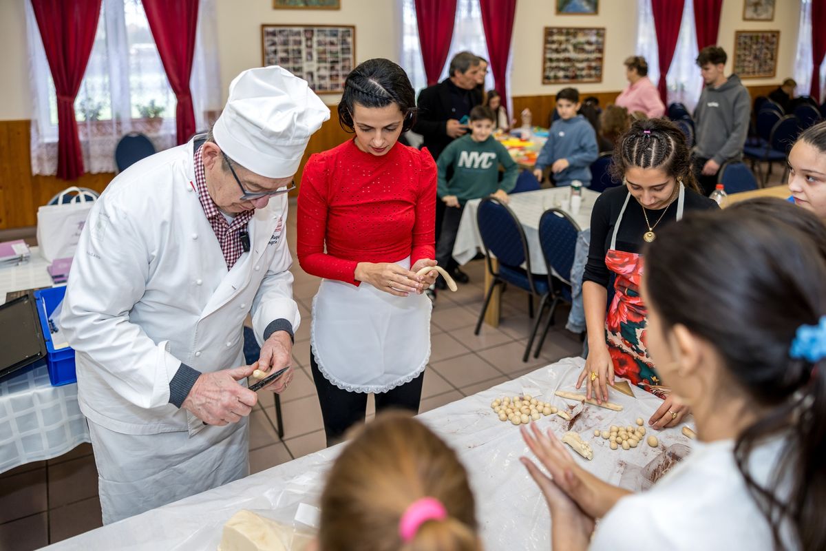 auguszt család, taktaszada