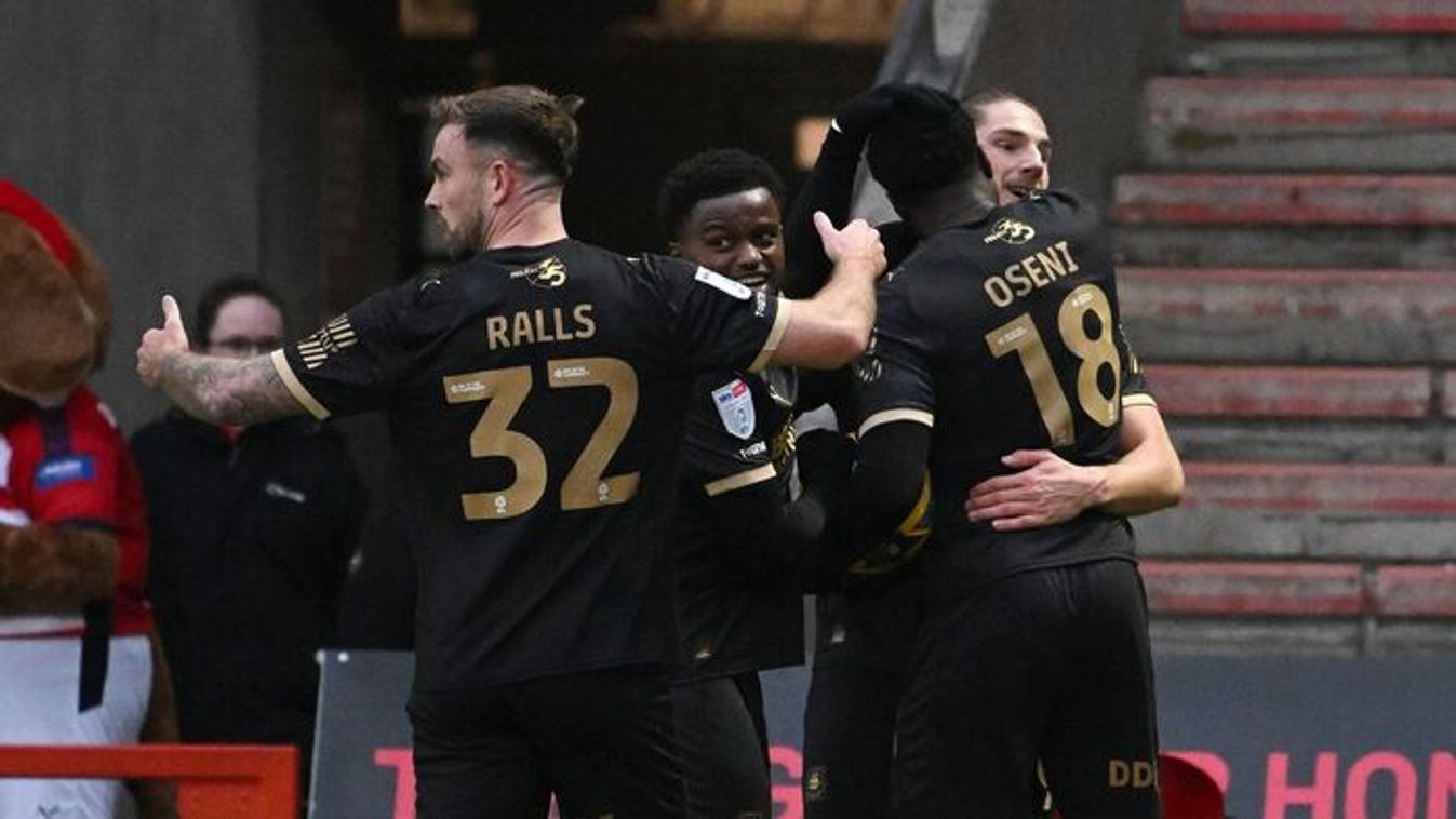 A triplázó csatárt váltotta a magyar válogatott