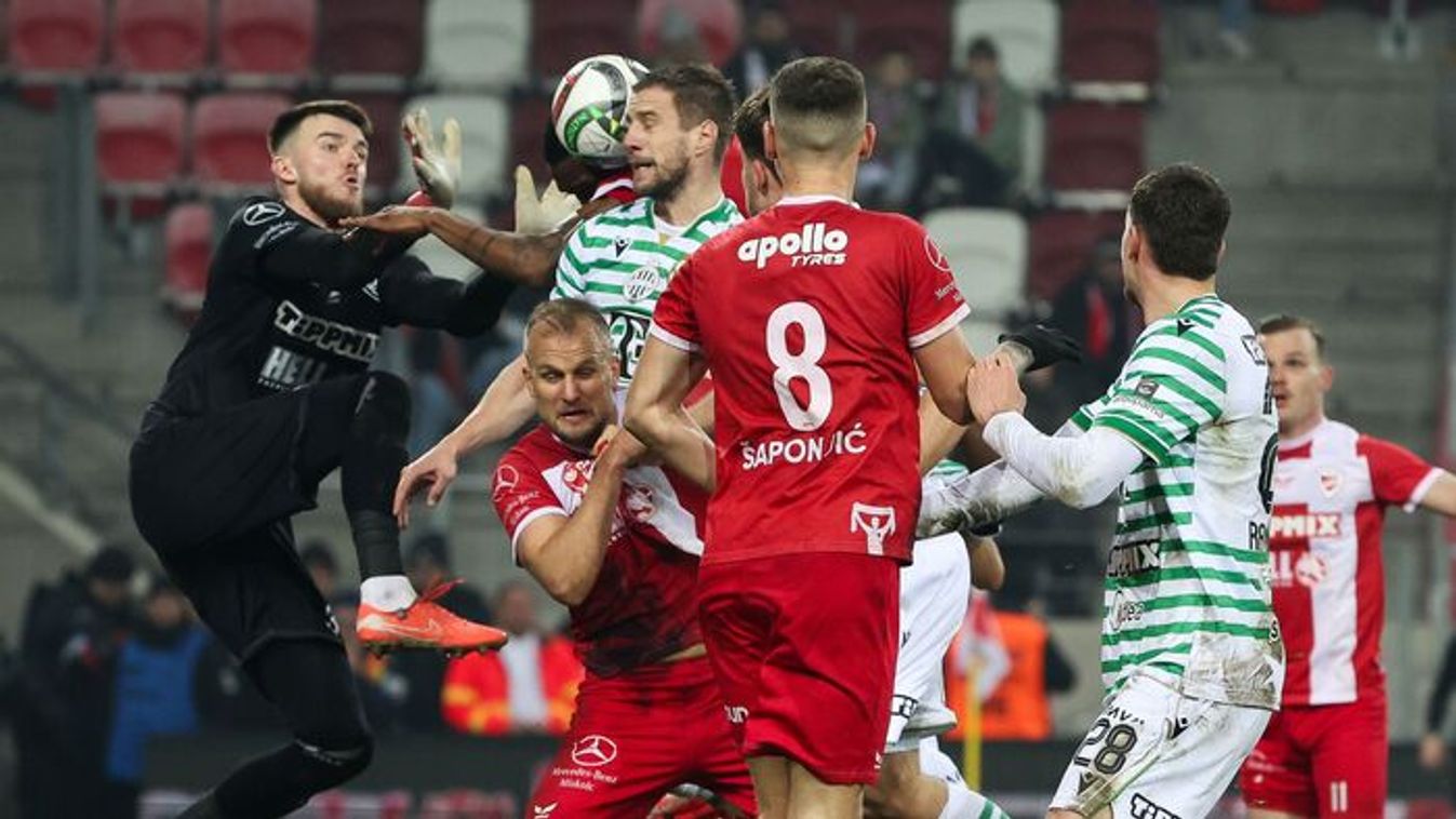 A nap momentuma, az ,,olló" kimaradt - a szurkolók egy része a klubházat célozta meg - videóval és sok fotóval!