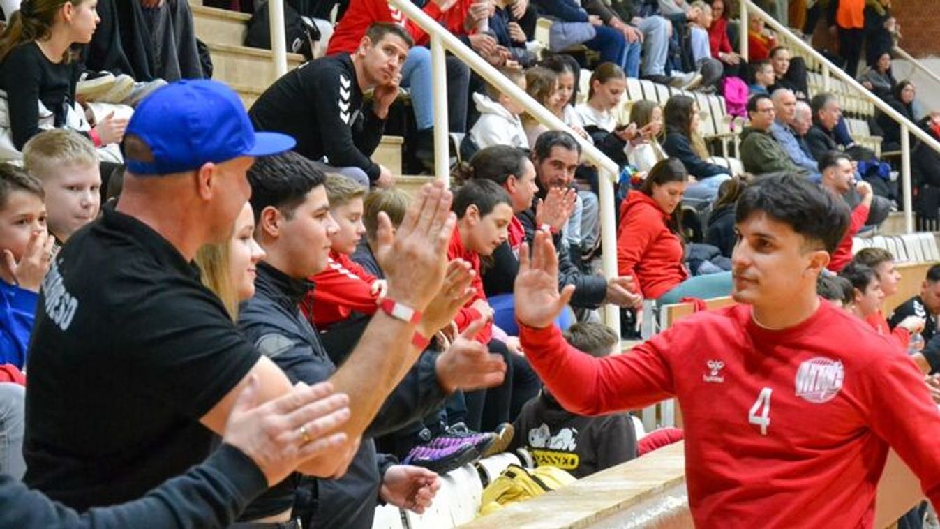 Sérülés miatt nem tudja tovább folytatni, befejezte