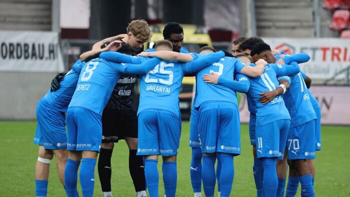 A pálya minősége gyatra volt – érdekes piros lap változtatott meg sok mindent