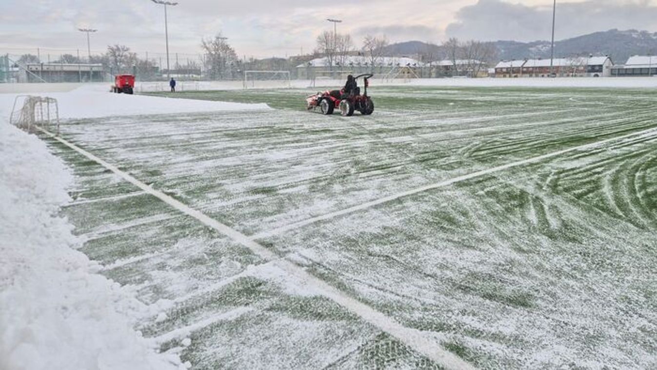 Váratlan fordulat – megköszönték a munkáját