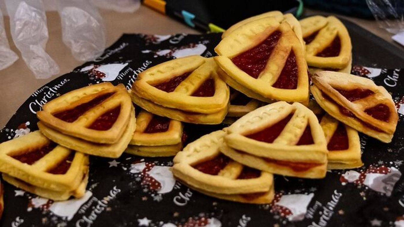 Egy vendég, egy hazai, majd nulla, a végén pedig  látogató biztos kezek, ütők