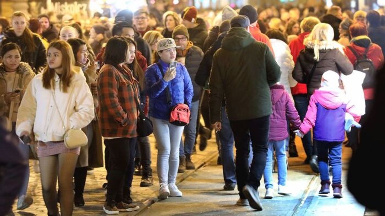 Gyalog vagy tömegközlekedéssel érkezik a Kocsonyafesztiválra? – ezek után gondolja át