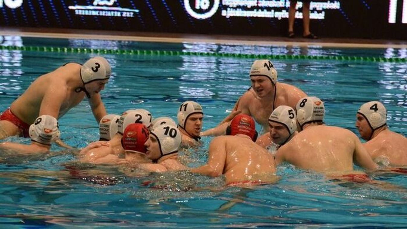 Most sem ment, a nyeretlen félidőnként nyolcat vágott– az edző röviden elintézte