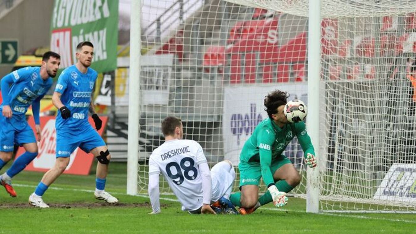 Benny Hill showba illő gól és fájó eredmény – a Nyíregyháza szurkolók 90 percre elhihették, hogy ők uralják a DVTK Stadiont – Képekkel, Videóval