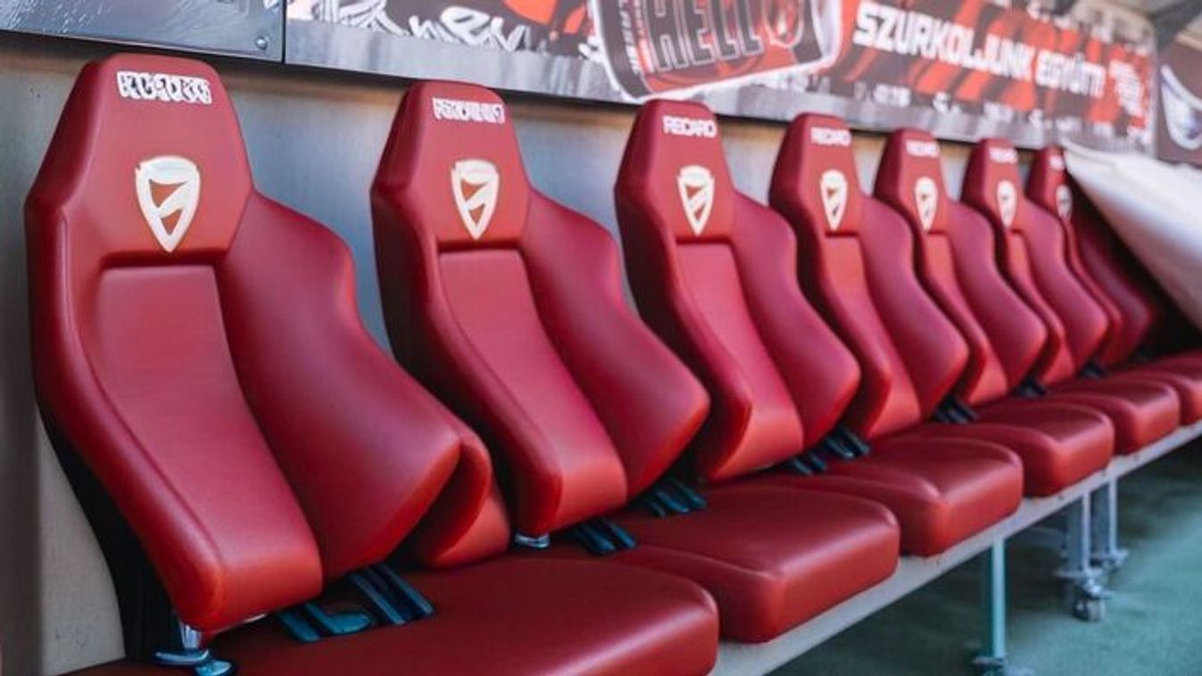 Nem tudni ki ül le a kispadra