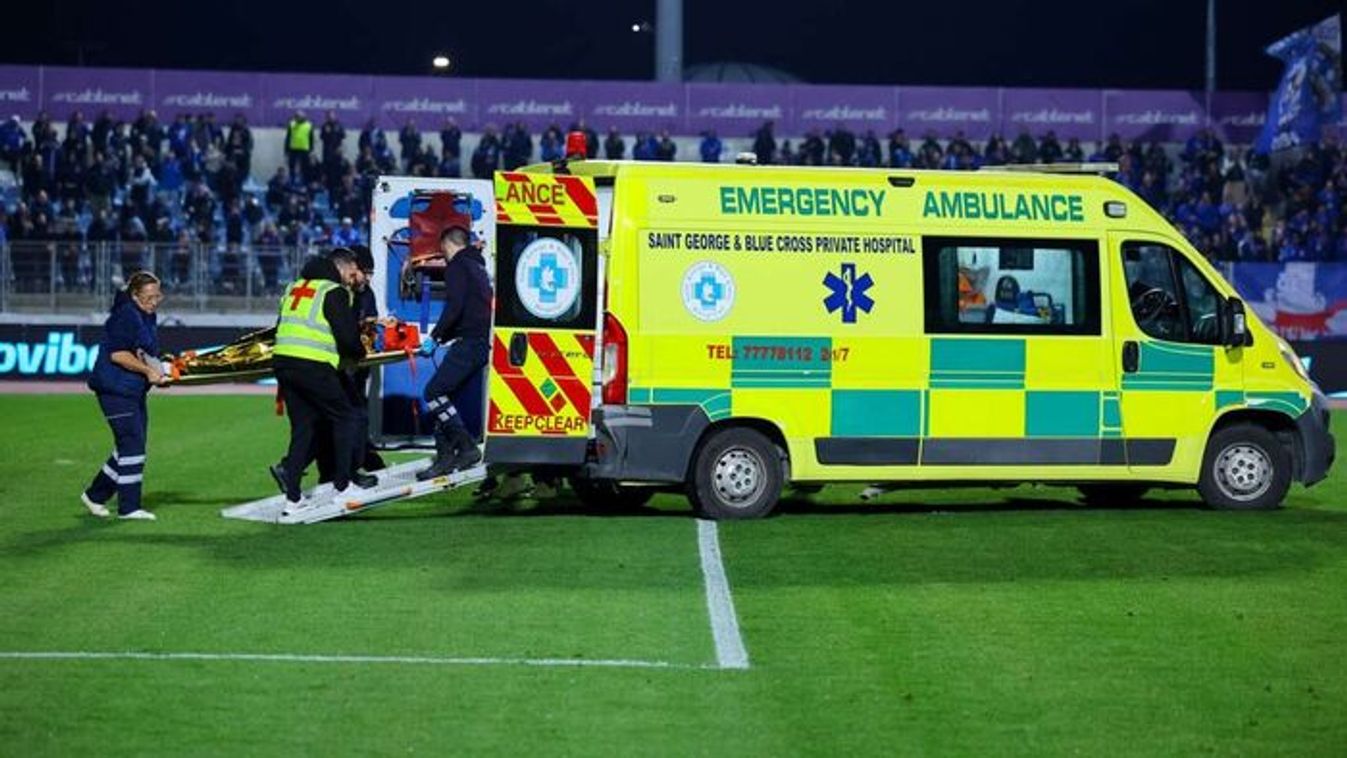 Horrorisztikus ütközés a bajnokin – kórházban ápolják a DVTK egykori játékosát – videóval
