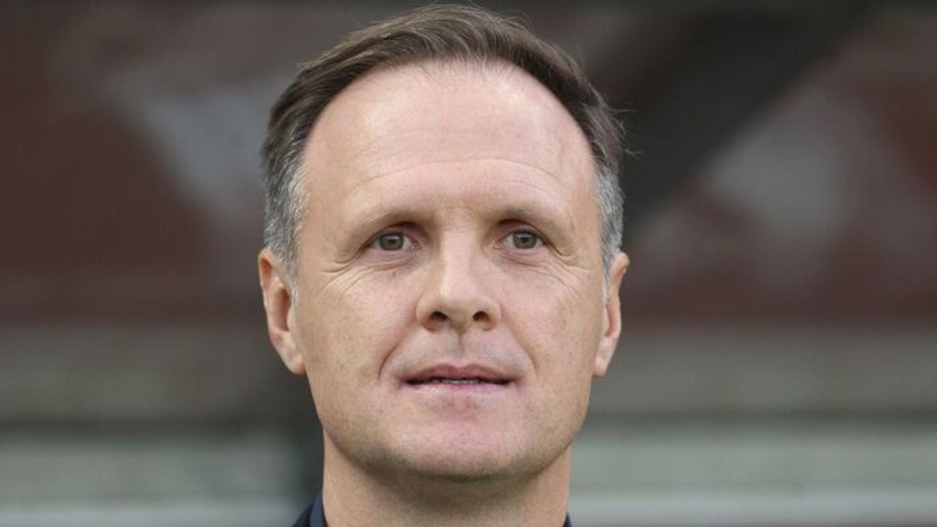 Elköszöntek Radenkovictól?