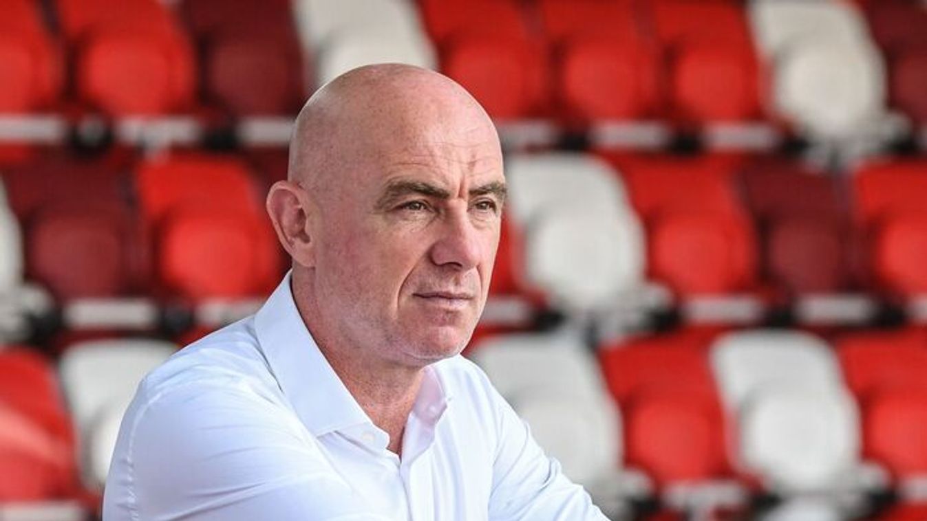 Időben történt, vagy már túl későn? – a drukkerek túlnyomó többsége örül a lépésnek