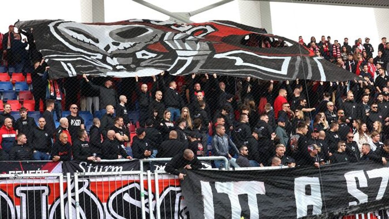 Pokoli hangulatot teremtettek a DVTK szurkolók – a pályán egészen más történt, mint amit elképzeltek