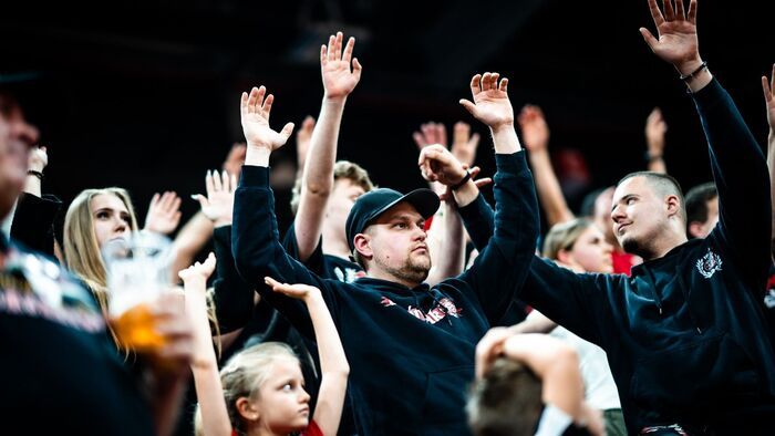 Pokoli hangulat: itt a DVTK nagy bejelentése!