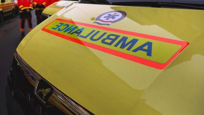 Terasz kapott lángra Miskolcon, mentők is érkeztek a helyszínre