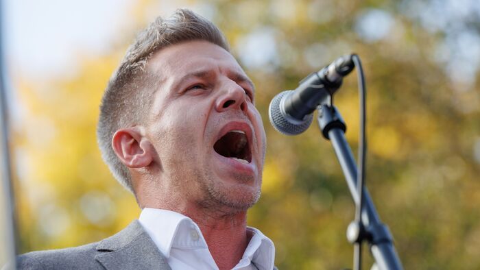 Magyar Péter mintáját követik az agresszív szimpatizánsai (videó)