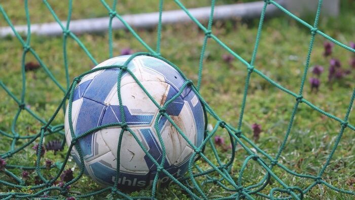 ,,Keresem az őszi csapatomat, aki látta az telefonáljon"