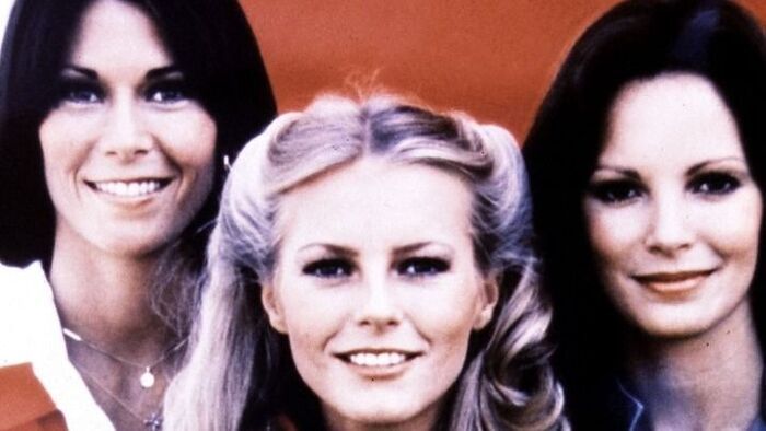 Döbbenetes, mennyit változtak: 50 év után újra együtt a Charlie angyalai