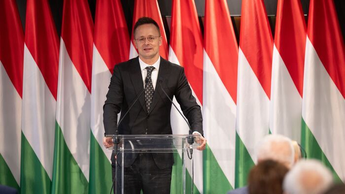Szijjártó Péter: Brüsszel ideológiai alapon zárná el az olcsó orosz energiát (videó)
