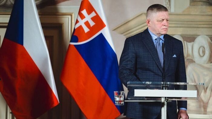 Robert Fico öngyilkos hajóhoz hasonlította az EU energiabizottságát
