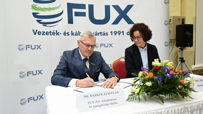Megújult labor, erősödő kapcsolat: új szintre lépett az együttműködés a Miskolci Egyetem és a FUX Zrt. között