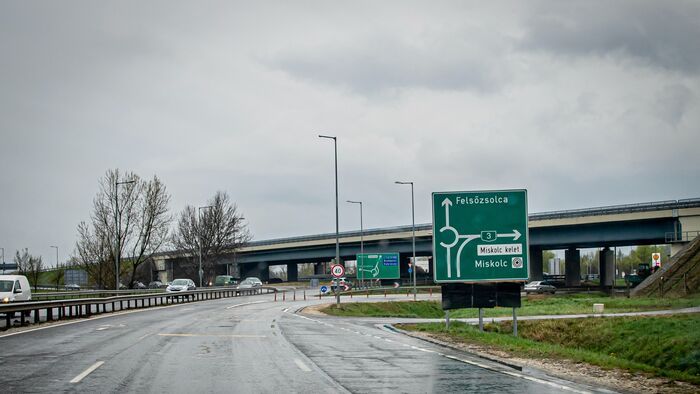 Ezekkel a munkálatokkal találkozhatsz Miskolc útjain szerdán