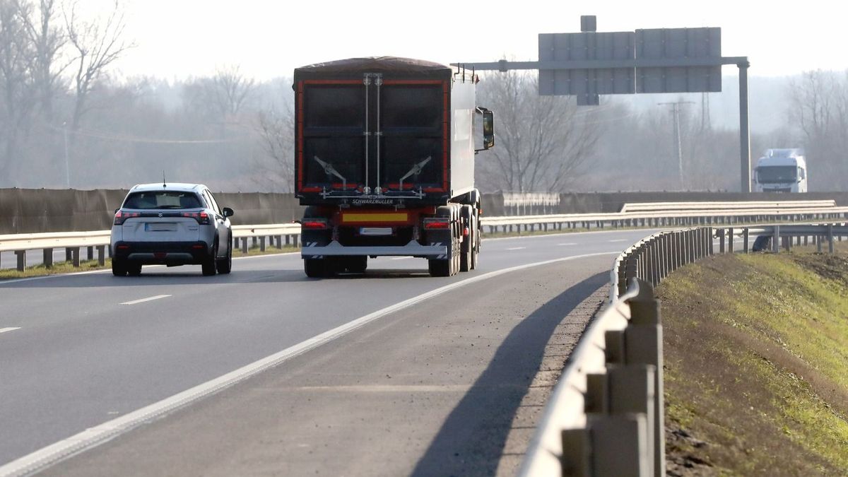 Kiderült, marad az autópálya kivilágítása