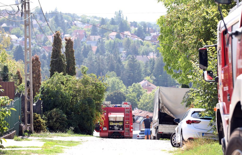 Hárman haltak meg a miskolctapolcai pinceomlásban.