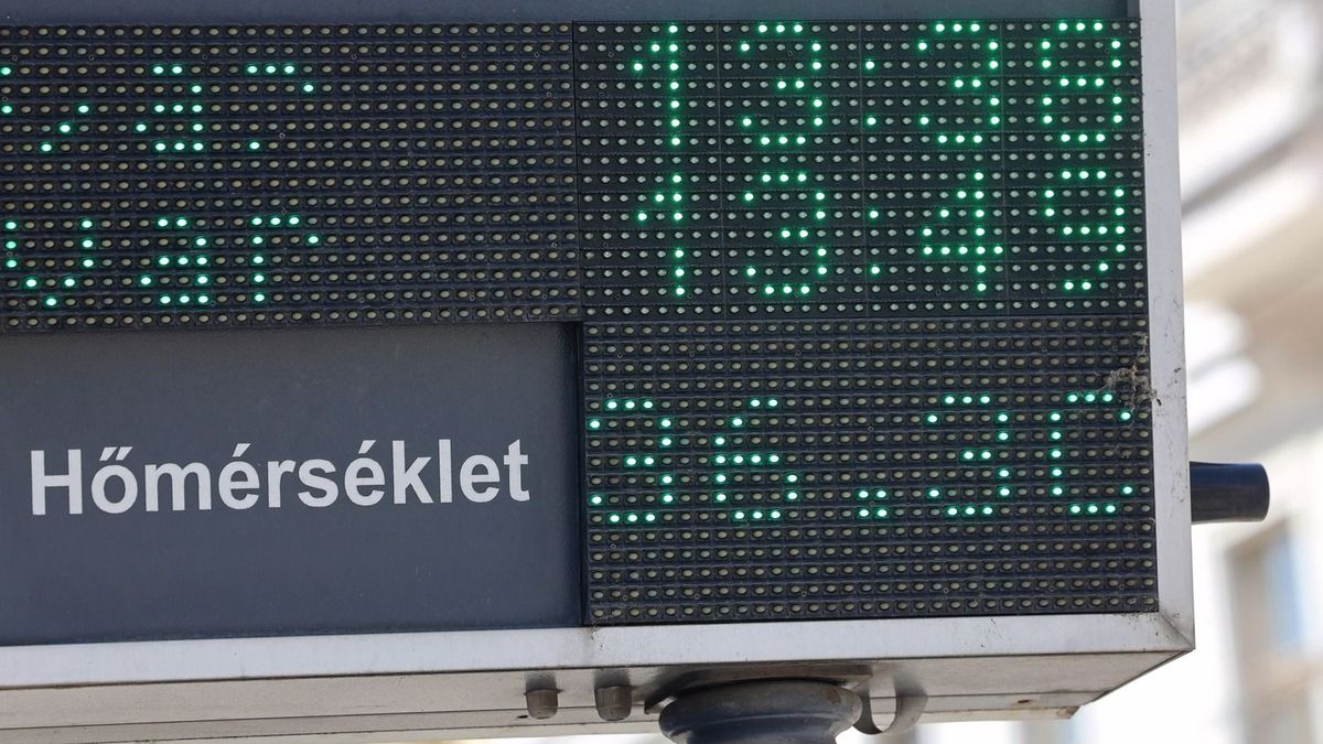 Országos vízkorlátozás lép életbe, ezentúl tilos lesz a tömlős locsolás és a medencék feltöltése is