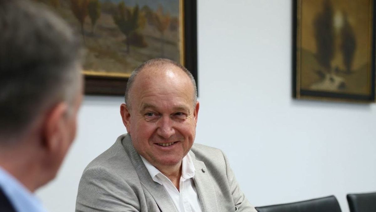 Az állatorvosi ügyeletről is egyeztetett a polgármester
