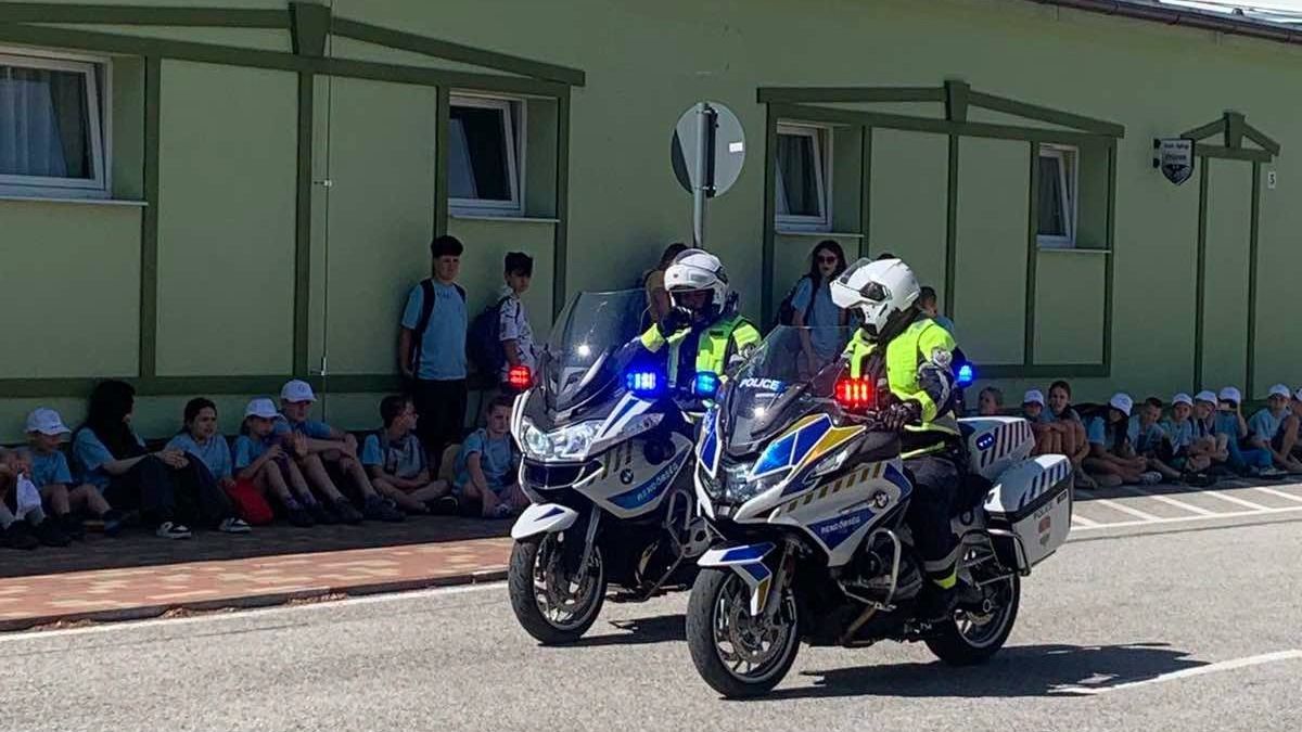 Szimuláló szemüvegek segítségével hívták fel a figyelmet a rendőrök a megelőzésre