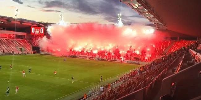 Pirotechnikai eszközöket is használtak a DVTK Stadionban