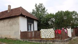 Kitálalt a szalonnai polgármester a szlovák roma családok titkos átköltöztetéséről! (fotókkal, videókkal)