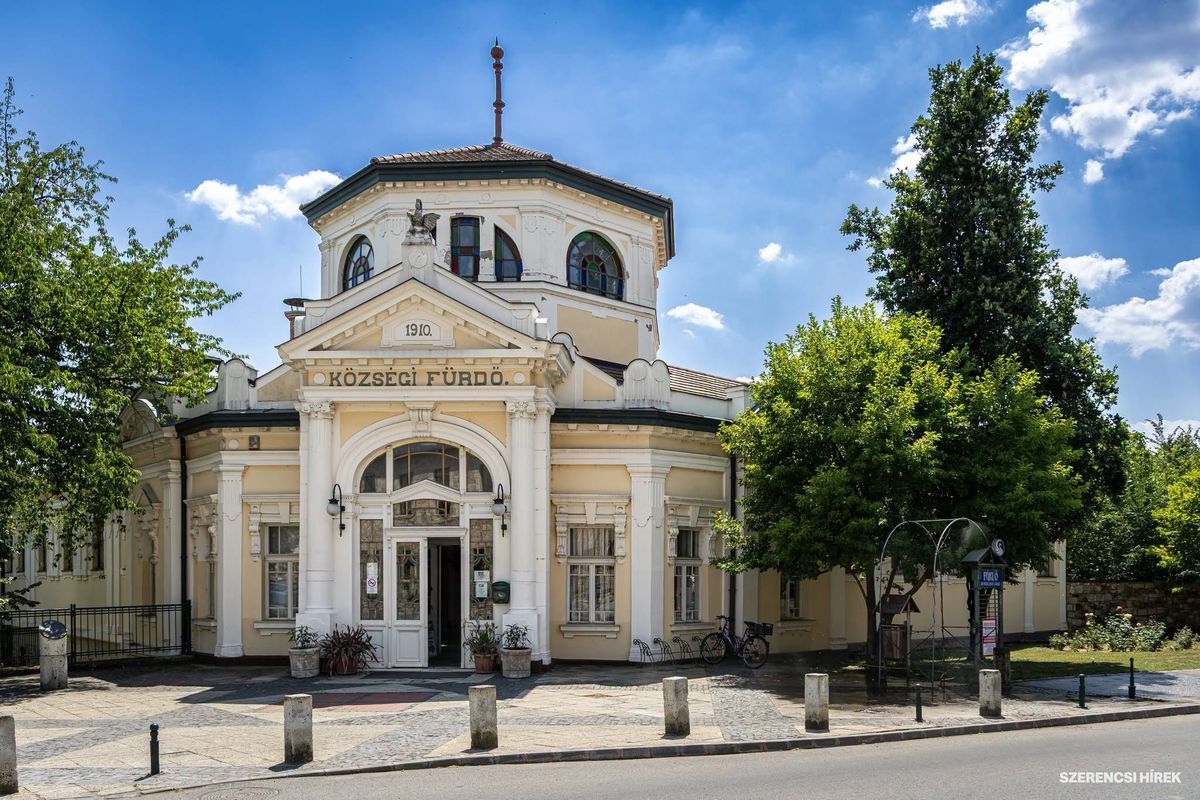 Muszáj lépni, bezárják a szerencsi fürdőt.