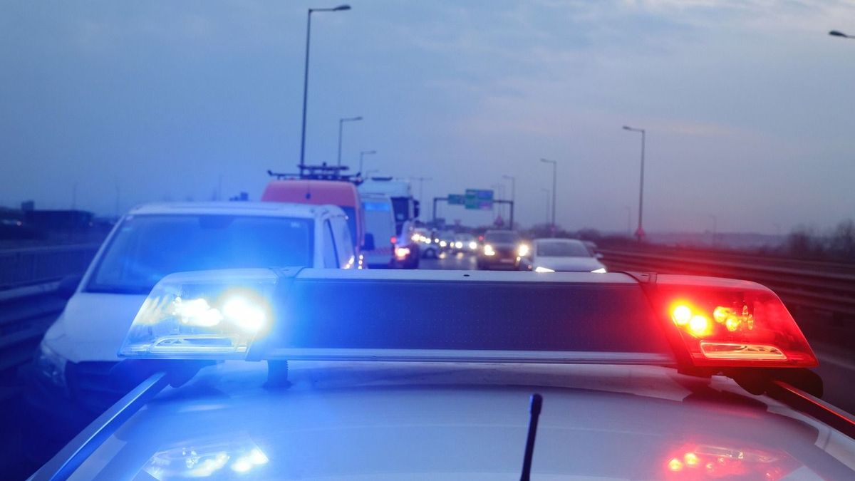 Újabb baleset Borsodban! Teherautó és egy személyautó ütközött