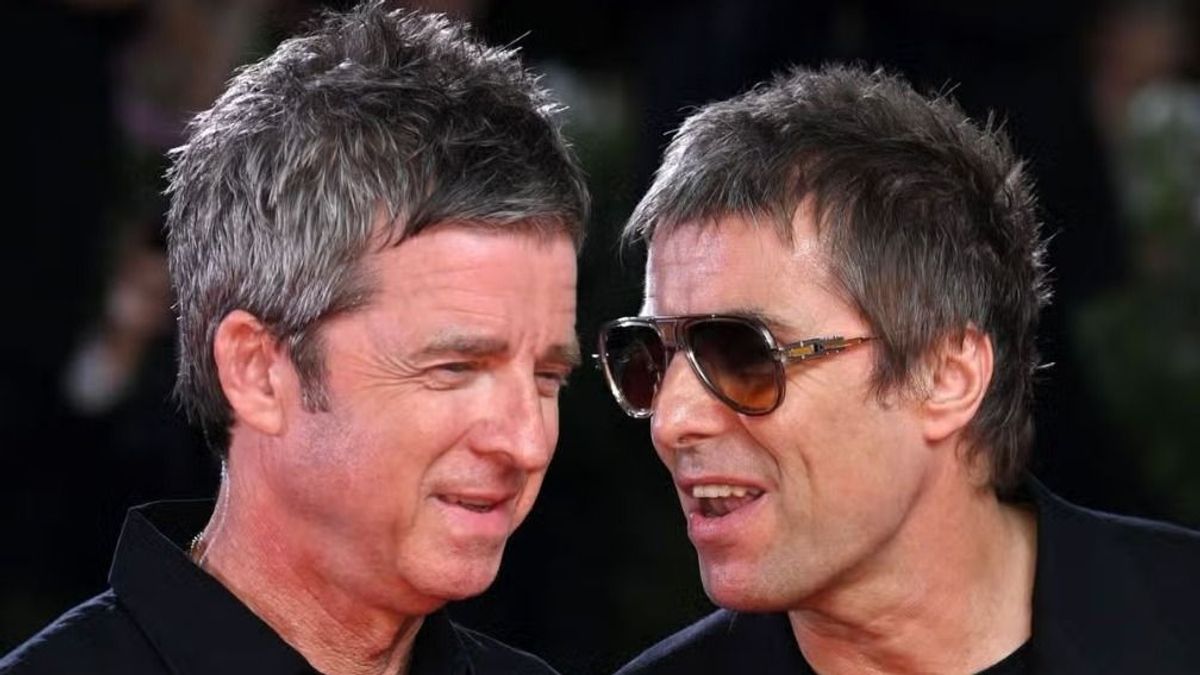 Újra együtt Liam és Noel Gallagher: Velencében mutatták be az Oasis-filmjét