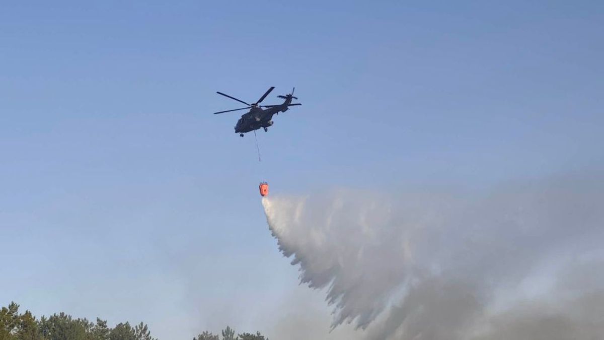 Helikopterek a levegőben, tűzoltók a földön – rendkívüli készültség várható Borsodban