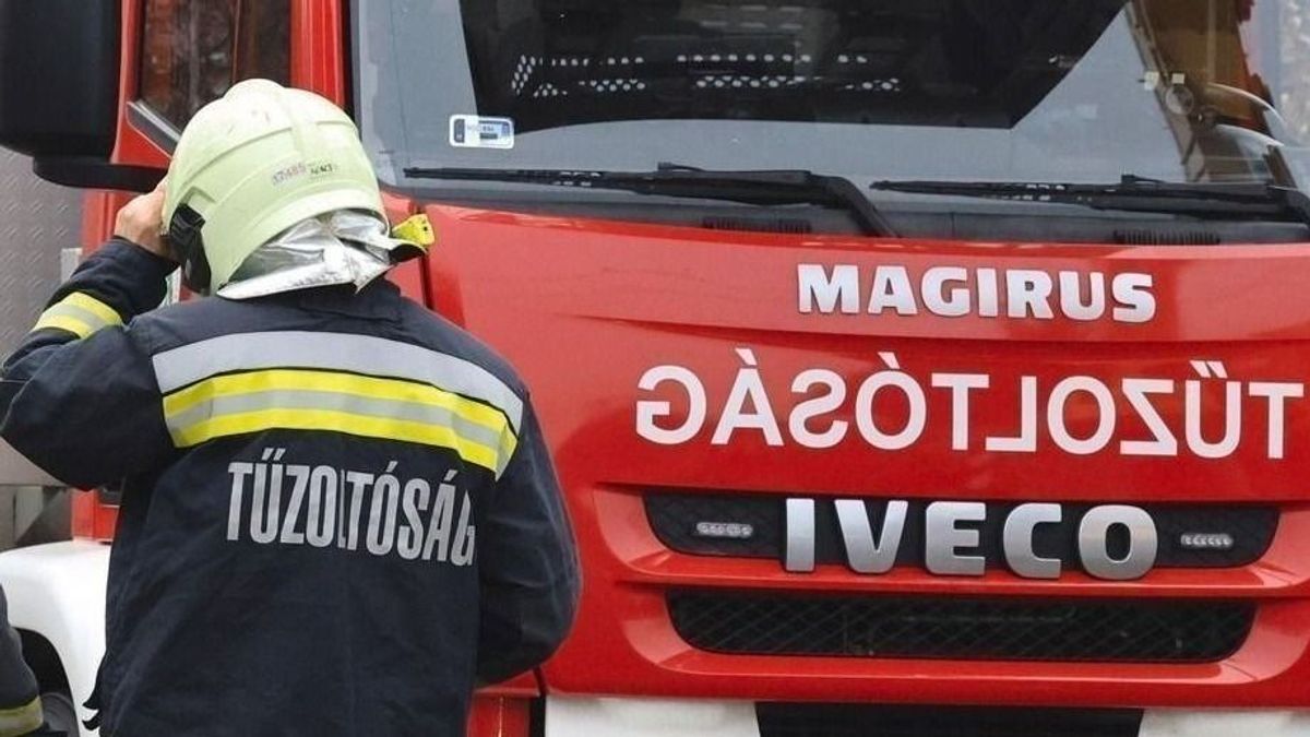 Kétszintes ház gyulladt ki Miskolcon: két vízsugárral fékezték meg a lángokat