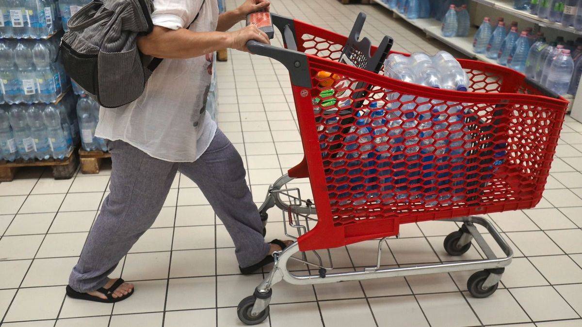 Milyen anya az ilyen? Megdöbbentő, hogy erre képes volt rávenni a saját gyerekét a szerencsi boltban