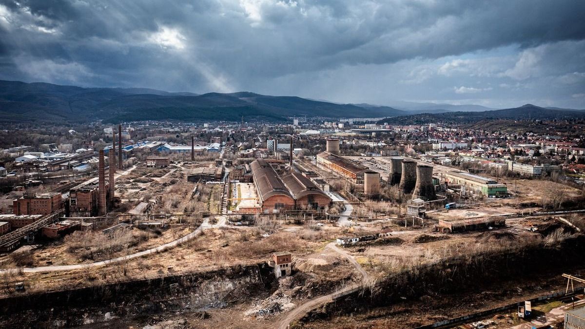 18 helyszínen indul bevetés Miskolcon, a DAM területét is ellepik az egységek