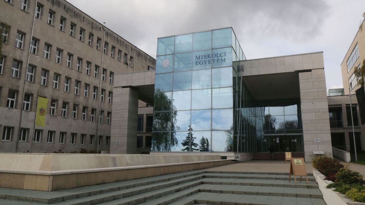 Hiánypótló: ingyenes tanfolyamok indulnak a Miskolci Egyetemen, mutatjuk, mikre jelentkezhetsz