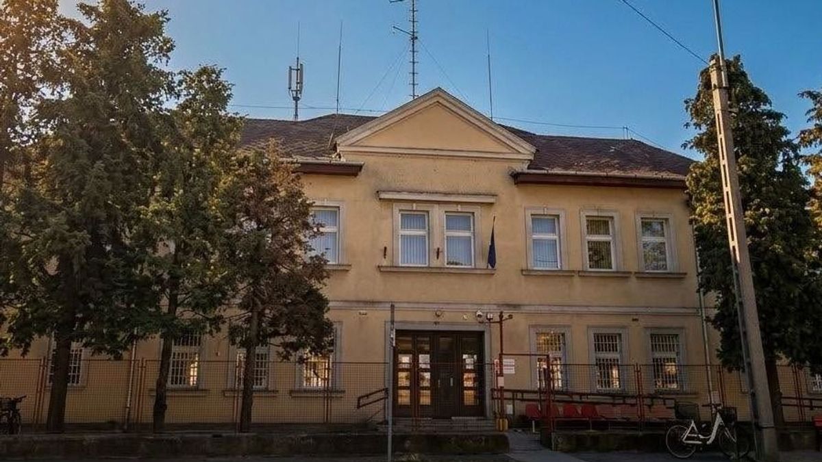 Fizetni ment a rendőrségre a mezőkövesdi nő, a fogdán kötött ki