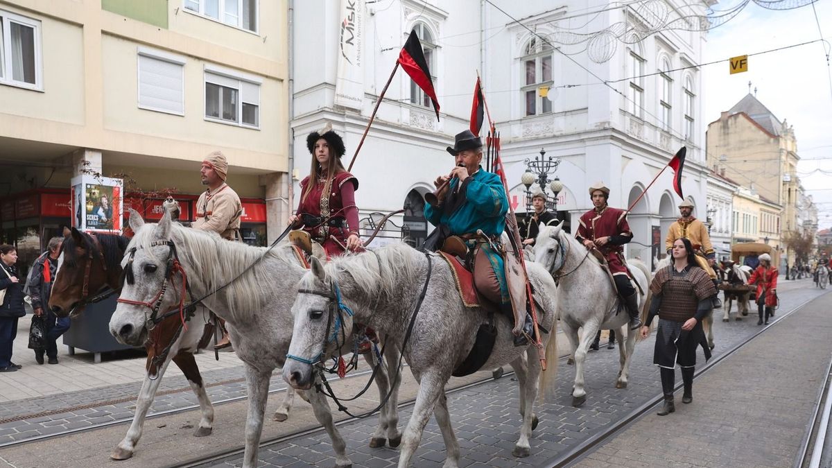 A Hétszázát! Megelevenedett a történelem Miskolc szívében - képekkel, videóval