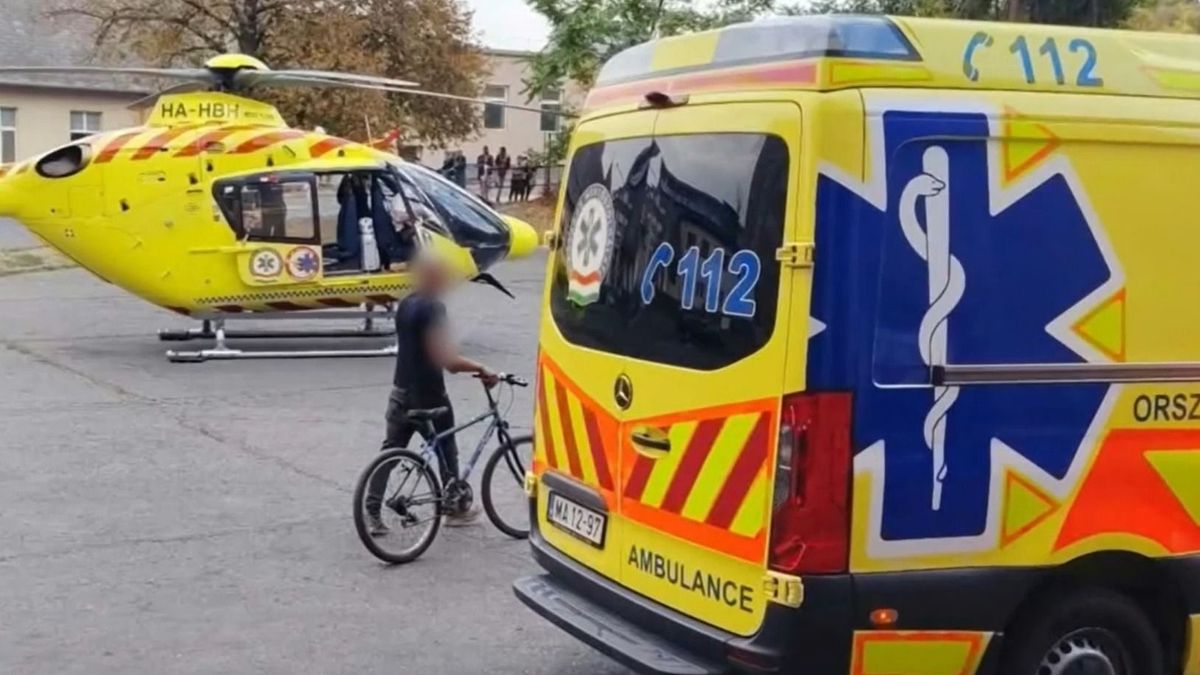 Összecsődült az utca a borsodi városban, mentőhelikopter landolt a házak mellett – videóval