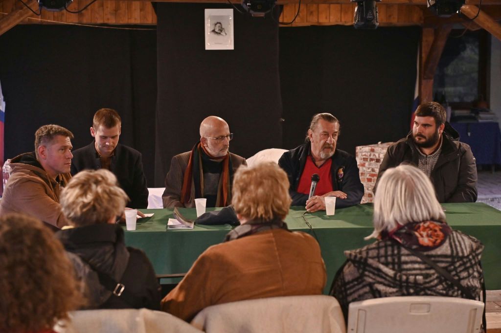 Kerekasztal-beszélgetés Diósgyőrről
