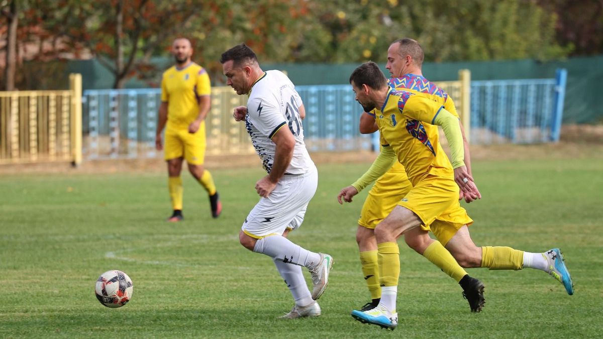,,Kicsit sárgább, kicsit savanyúbb, de a miénk" – fotókkal